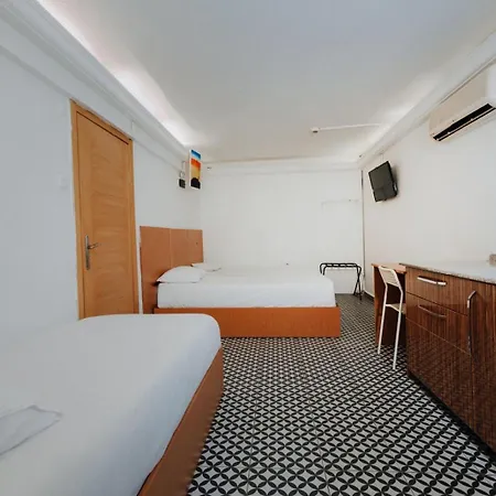 Deniz Otel 2*
