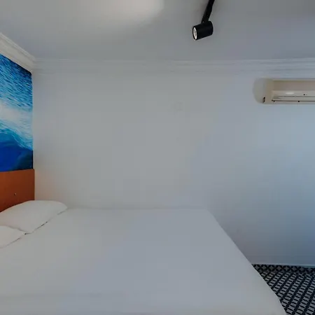 Deniz Otel İzmir